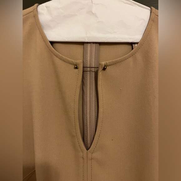 NWT Trina Turk size 6 tan Julisa tunic top sleeveless - Picture 2 of 4